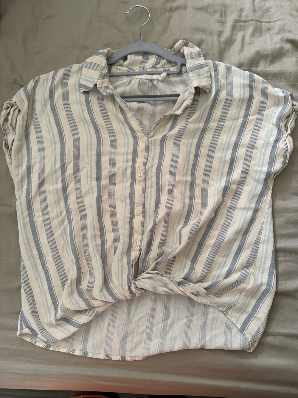 Lush Cream and Light Blue Striped Short-Sleeve Button Shirt